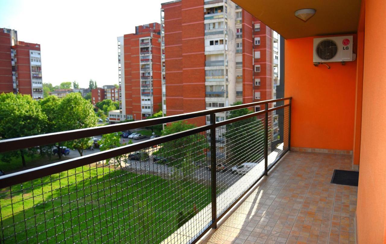 Apartman Elly Slavonski Brod Exterior photo