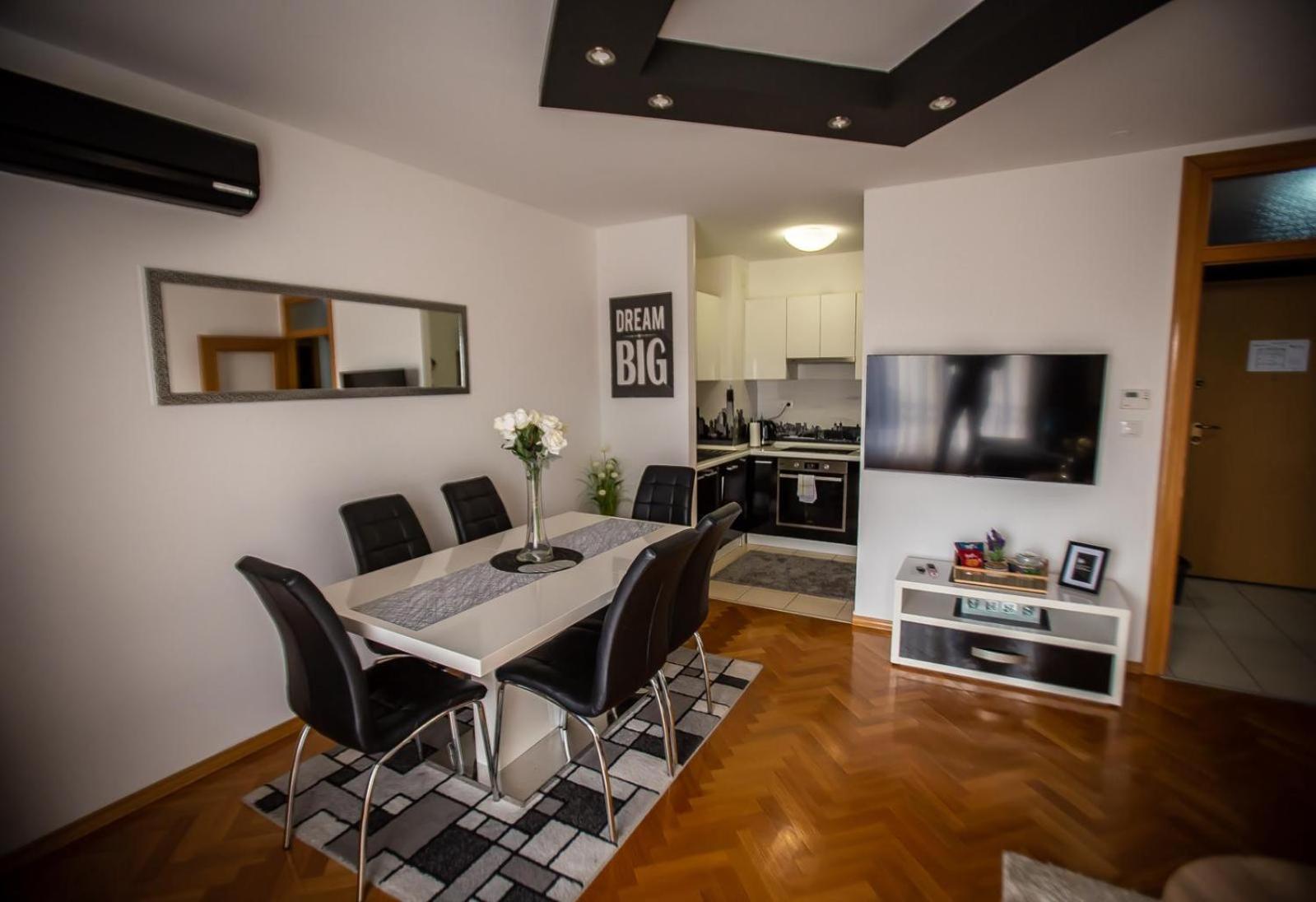 Apartman Elly Slavonski Brod Exterior photo