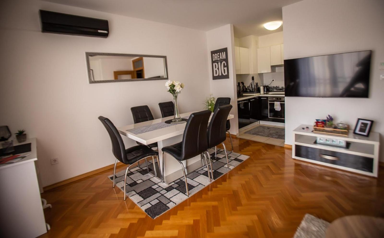 Apartman Elly Slavonski Brod Exterior photo